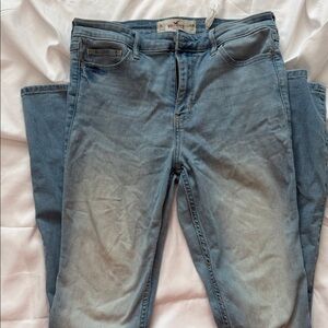 Hollister Women's Light Blue Skinny Jeans